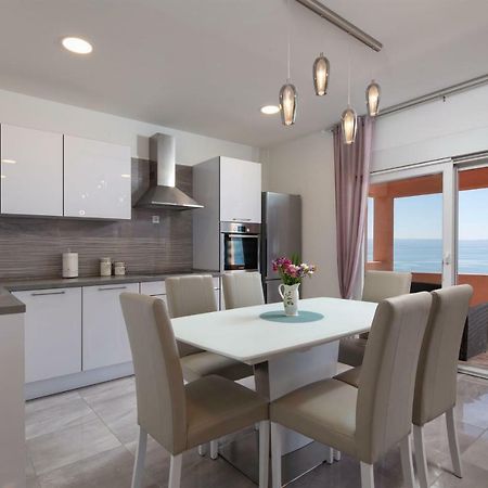 Luxury Apartment Nora Podstrana Exterior foto